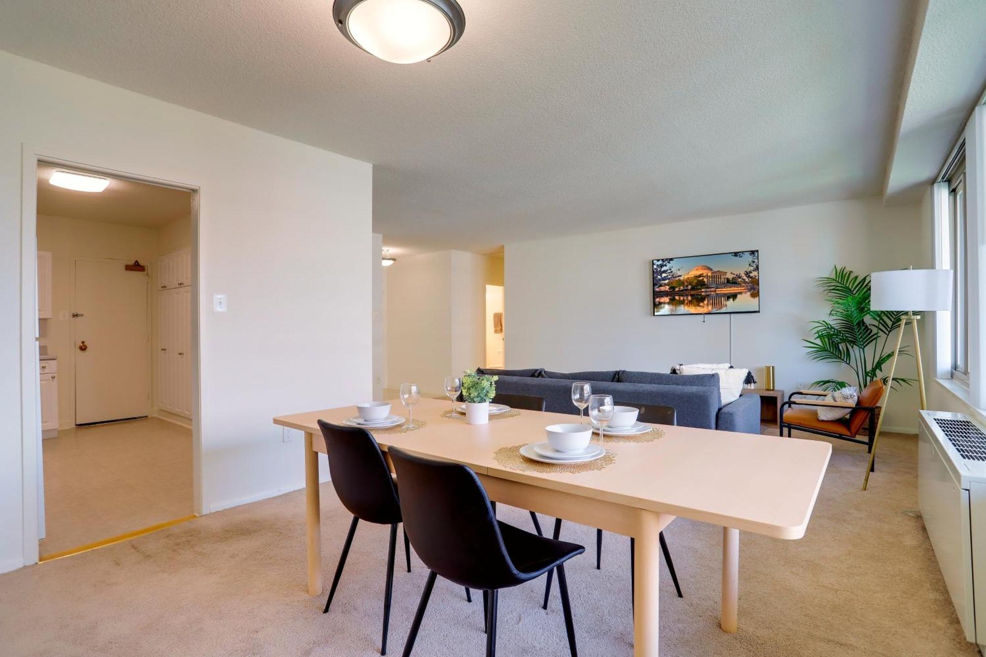 Fantastic 2 Bedroom Apartment With Gym At Arlington Eksteriør billede